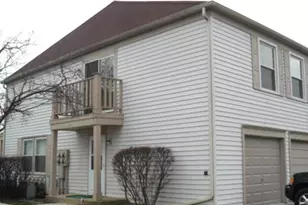 479 James Ct, Glendale Heights, IL 60139 - Photo 2