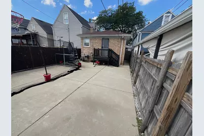 2241 N Monitor Avenue, Chicago, IL 60639 - Photo 12