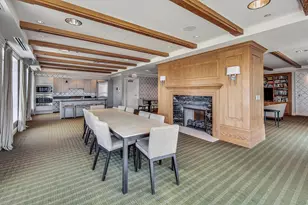 10 E Delaware Pl, Chicago, IL 60610 - Photo 32