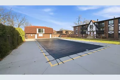 13616 Royal Court #207, Crestwood, IL 60418 - Photo 14