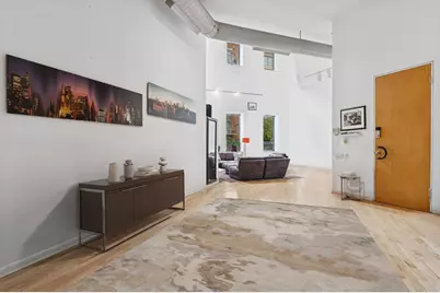 957 W Huron Street #2, Chicago, IL 60642 - Photo 12