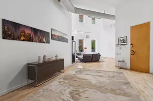 957 W Huron St, Chicago, IL 60642 - Photo 12