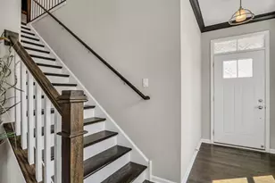 3227 N Heritage Ln, Arlington Heights, IL 60004 - Photo 18