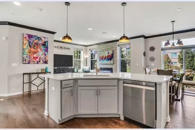 3227 N Heritage Lane, Arlington Heights, IL 60004 - Photo 16