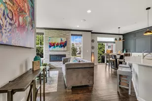 3227 N Heritage Ln, Arlington Heights, IL 60004 - Photo 6