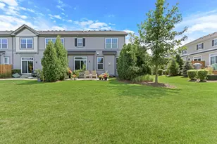 3227 N Heritage Ln, Arlington Heights, IL 60004 - Photo 34