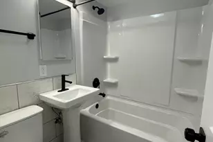 417 E Beaudoin St, Bourbonnais, IL 60914 - Photo 6