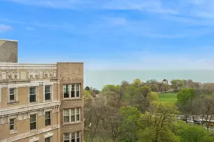 1755 E 55th St, Chicago, IL 60615 - Photo 18