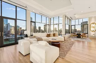 400 W Ontario St, Chicago, IL 60654 - Photo 4