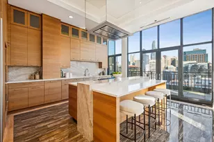 400 W Ontario St, Chicago, IL 60654 - Photo 14