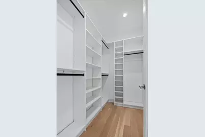 2433 W Cuyler Avenue, Chicago, IL 60618 - Photo 20