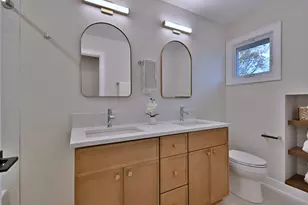 705 S Edgewood Ave, Elmhurst, IL 60126 - Photo 34