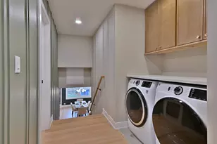 705 S Edgewood Ave, Elmhurst, IL 60126 - Photo 32