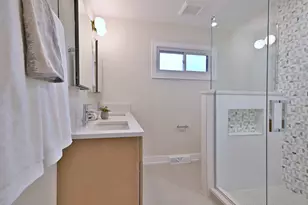 705 S Edgewood Ave, Elmhurst, IL 60126 - Photo 26