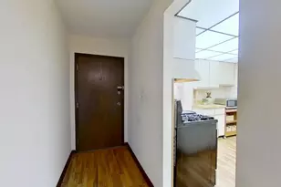 2211 S Stewart Ave, Lombard, IL 60148 - Photo 4