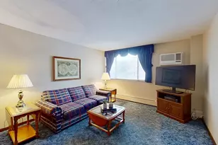 2211 S Stewart Ave, Lombard, IL 60148 - Photo 20