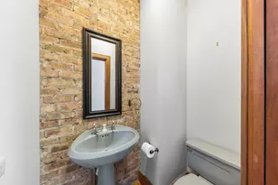 1092 Wexford Ct, Wheaton, IL 60189 - Photo 12