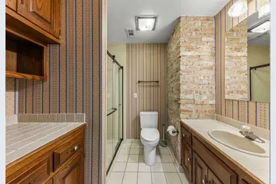 1092 Wexford Court #1092, Wheaton, IL 60189 - Photo 16