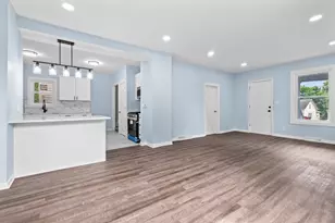 1722 Charles St, Rockford, IL 61104 - Photo 6