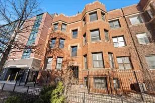 744 W Cornelia Ave, Chicago, IL 60657 - Photo 1