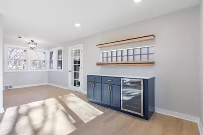 102 W Potomac Avenue, Lombard, IL 60148 - Photo 8