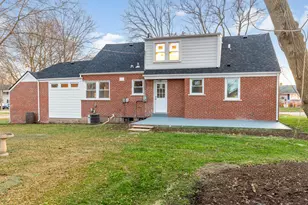 102 W Potomac Ave, Lombard, IL 60148 - Photo 4