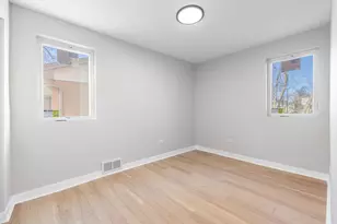 102 W Potomac Ave, Lombard, IL 60148 - Photo 20