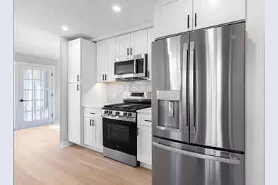 102 W Potomac Avenue, Lombard, IL 60148 - Photo 12