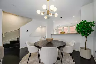 1036 N Crosby St, Chicago, IL 60610 - Photo 8