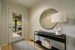 1036 N Crosby St, Chicago, IL 60610 - Photo 24