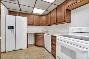 1420 Woodbridge Rd, Joliet, IL 60436 - Photo 8