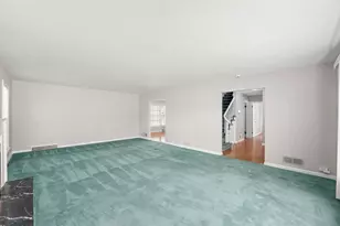 255 Irving Blvd, Chicago Heights, IL 60411 - Photo 10