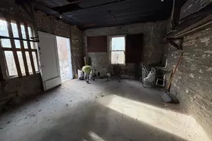 5847 N Magnolia Ave, Chicago, IL 60660 - Photo 22