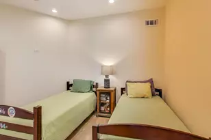 6511 S Evans Ave, Chicago, IL 60637 - Photo 18