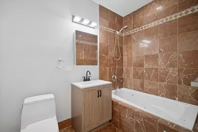 6311 N Albany Avenue #3A, Chicago, IL 60659 - Photo 16