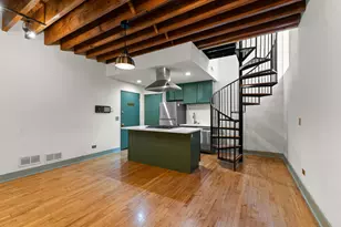 7349 Madison St, Forest Park, IL 60130 - Photo 6