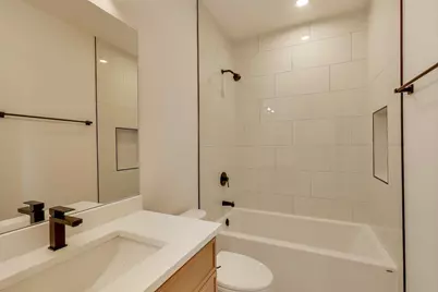 1619 W Lawrence Avenue #2, Chicago, IL 60640 - Photo 14