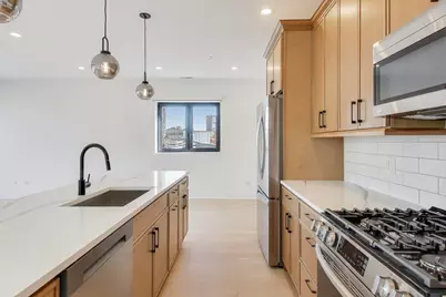 1619 W Lawrence Avenue #2, Chicago, IL 60640 - Photo 6