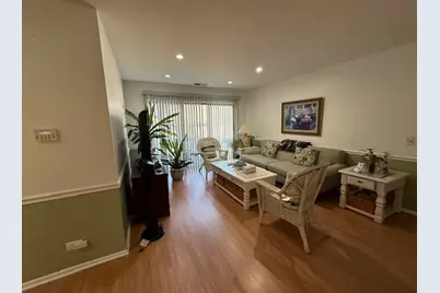 310 Oak Meadow Court #D2, Schaumburg, IL 60193 - Photo 6