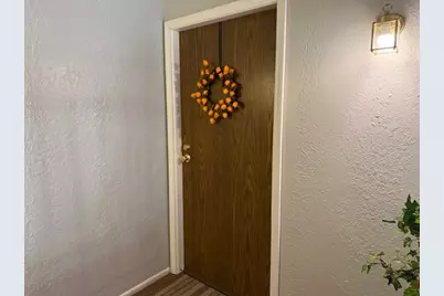 310 Oak Meadow Court #D2, Schaumburg, IL 60193 - Photo 2