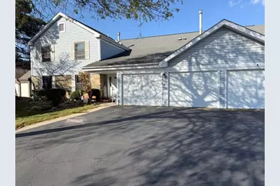 310 Oak Meadow Court #D2, Schaumburg, IL 60193 - Photo 1