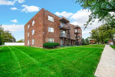 903 Elder Road #7, Homewood, IL 60430 - Photo 2