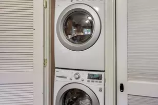 7339 S Park Ave, Burr Ridge, IL 60527 - Photo 16