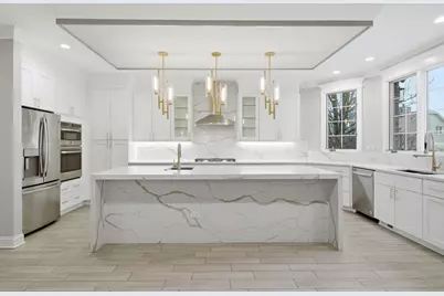 1614 Darien Club Drive, Darien, IL 60561 - Photo 8