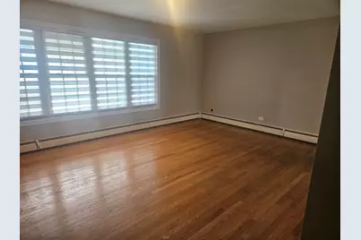 [Address not provided], Park Ridge, IL 60068 - Photo 10