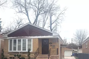 2553 W 82nd Pl, Chicago, IL 60652 - Photo 1