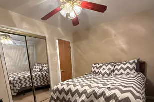 2553 W 82nd Pl, Chicago, IL 60652 - Photo 12