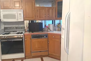 2553 W 82nd Pl, Chicago, IL 60652 - Photo 10