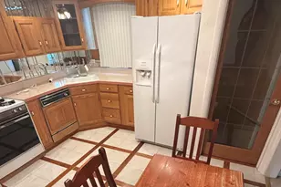 2553 W 82nd Pl, Chicago, IL 60652 - Photo 8