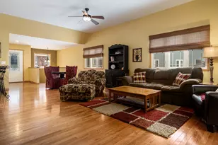 5788 Jackie's Dr, Loves Park, IL 61111 - Photo 2